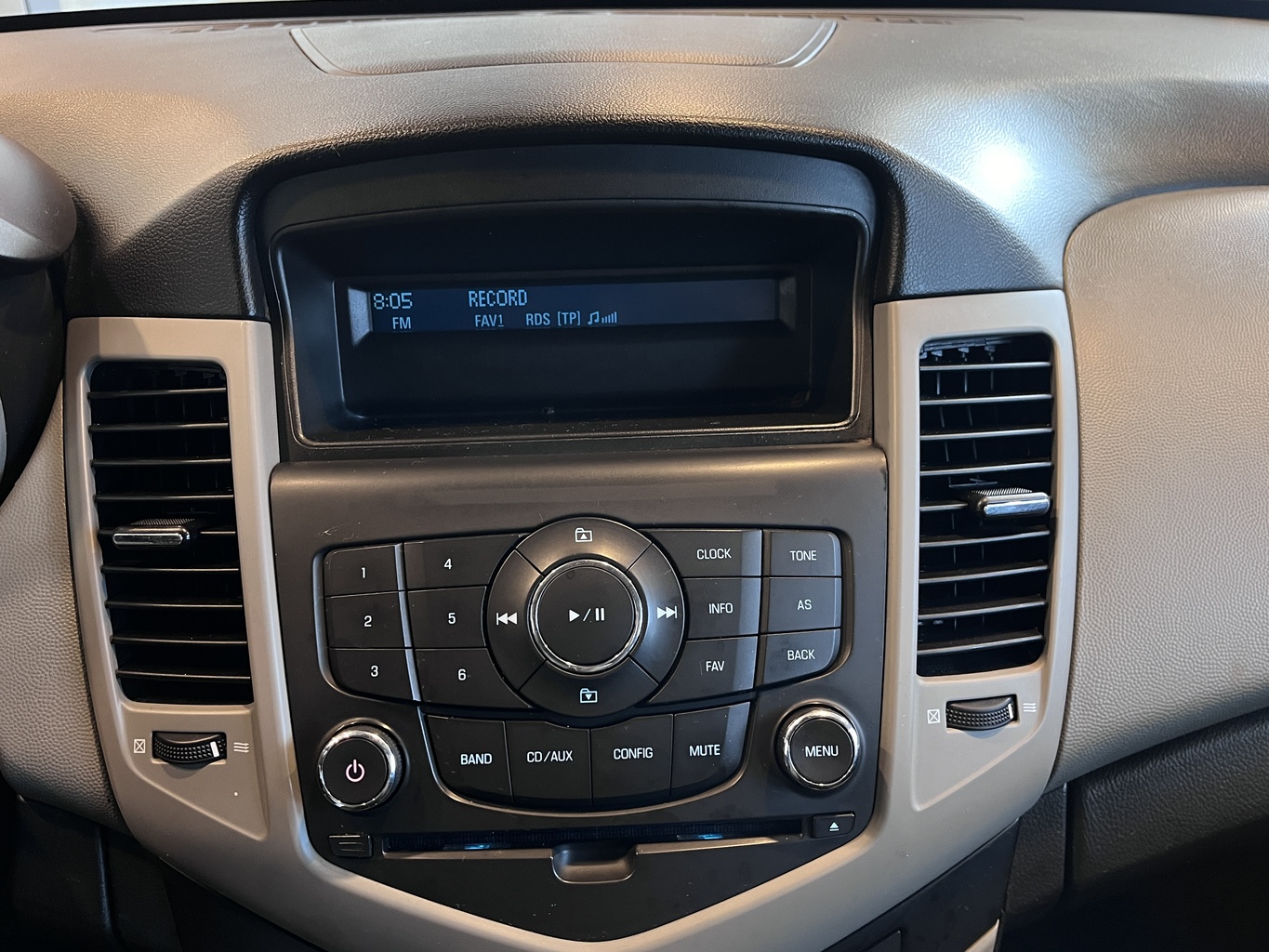 CHEVROLET CRUZE