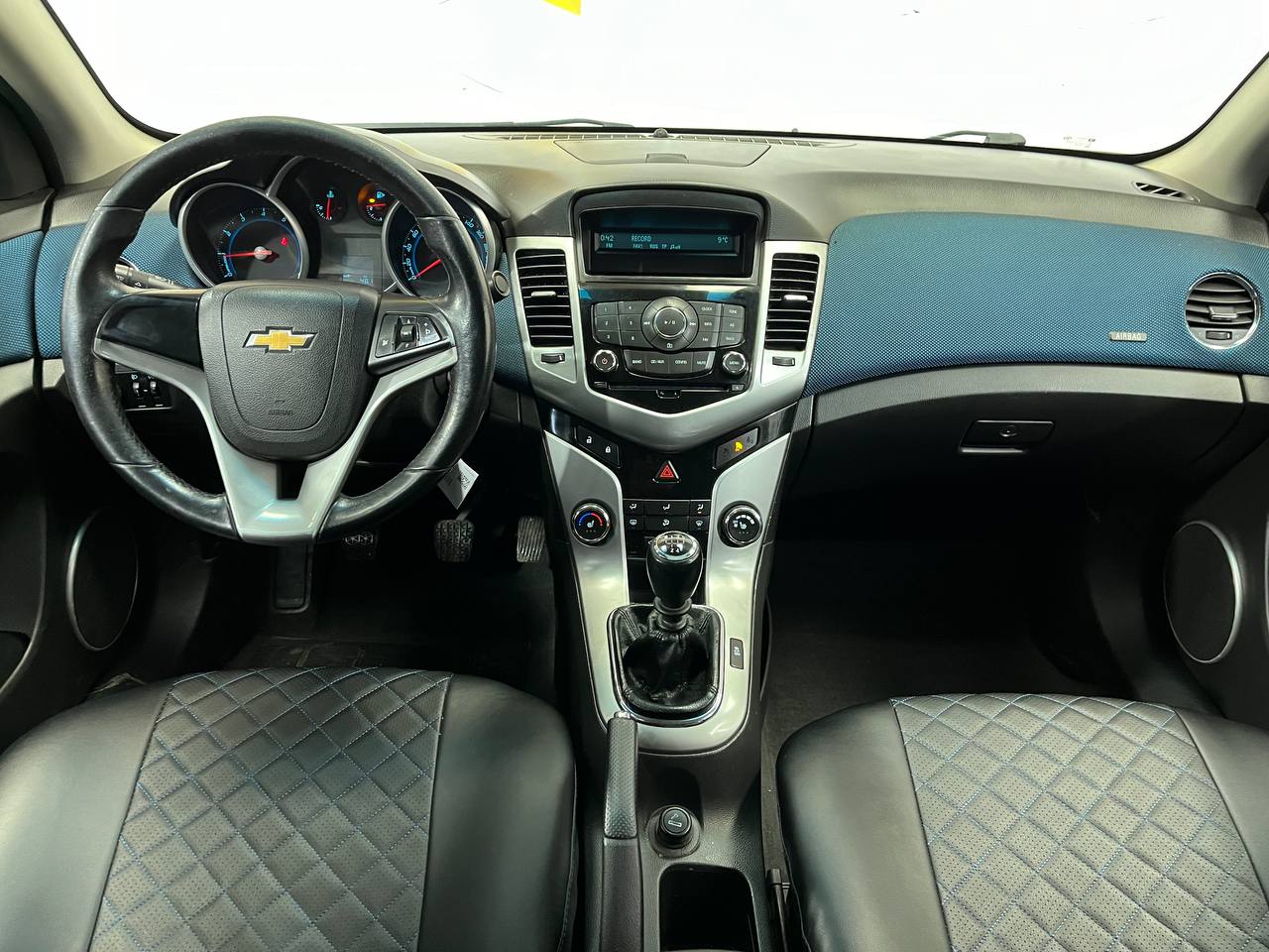 CHEVROLET CRUZE