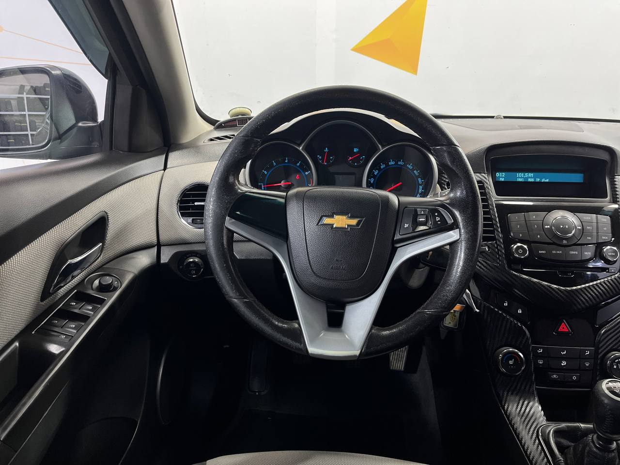 CHEVROLET CRUZE