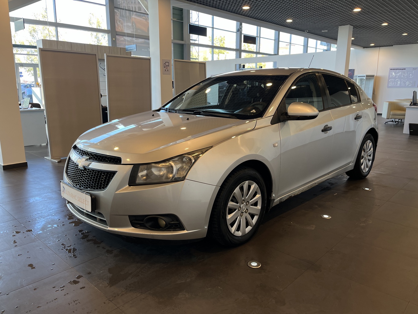 CHEVROLET CRUZE