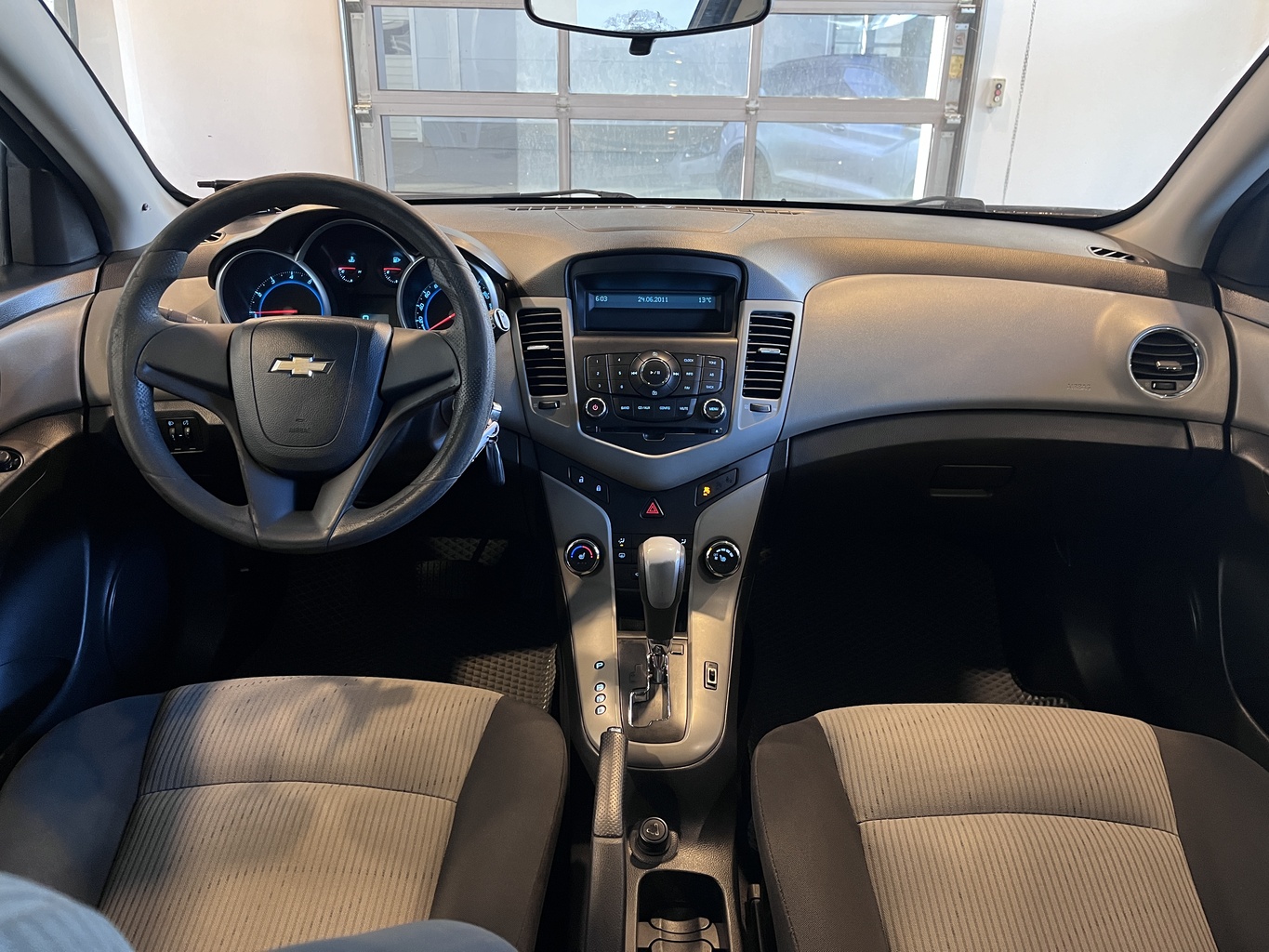 CHEVROLET CRUZE