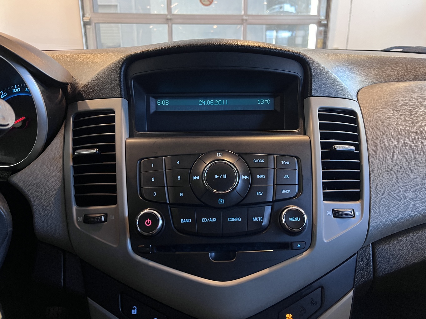 CHEVROLET CRUZE