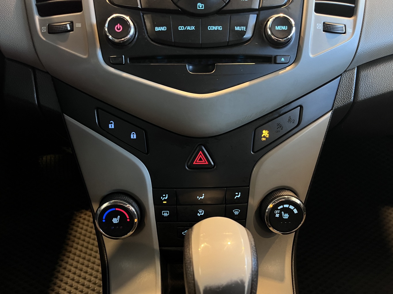 CHEVROLET CRUZE