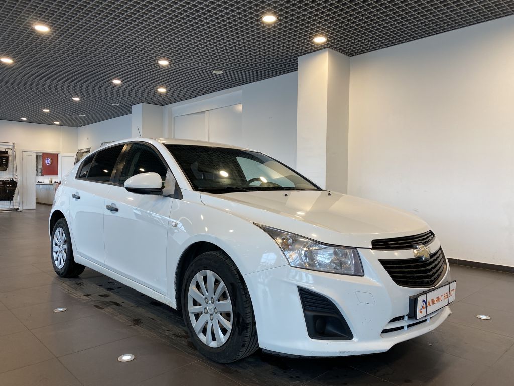 CHEVROLET CRUZE