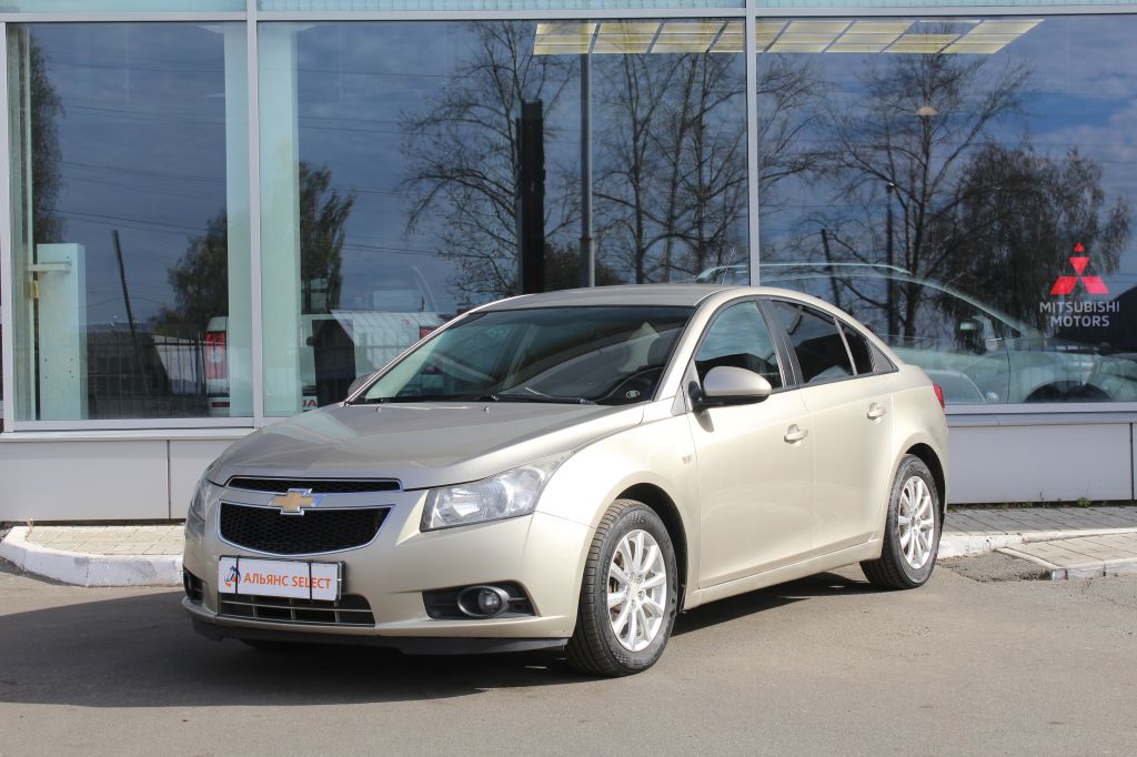 CHEVROLET CRUZE