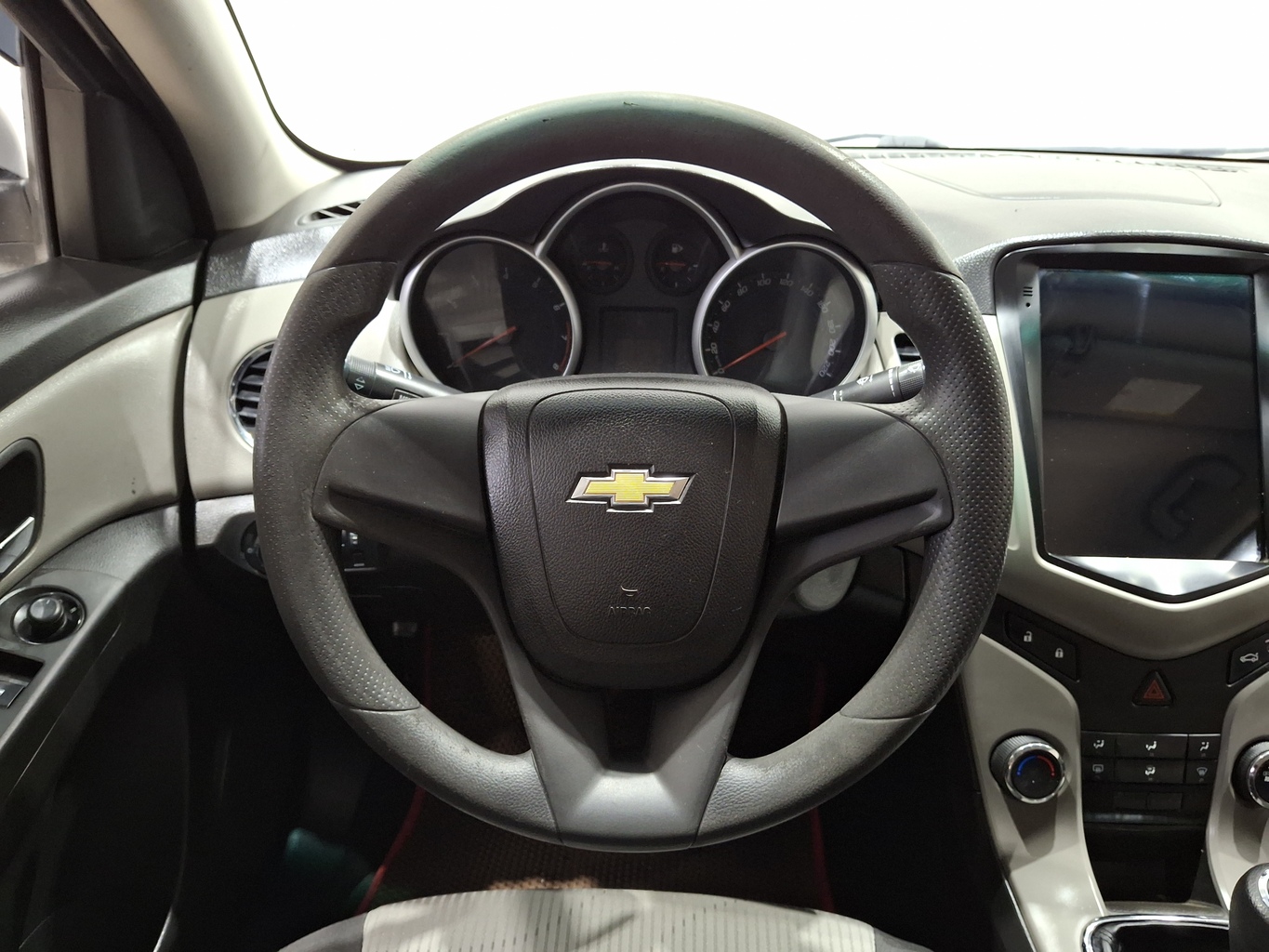 CHEVROLET CRUZE