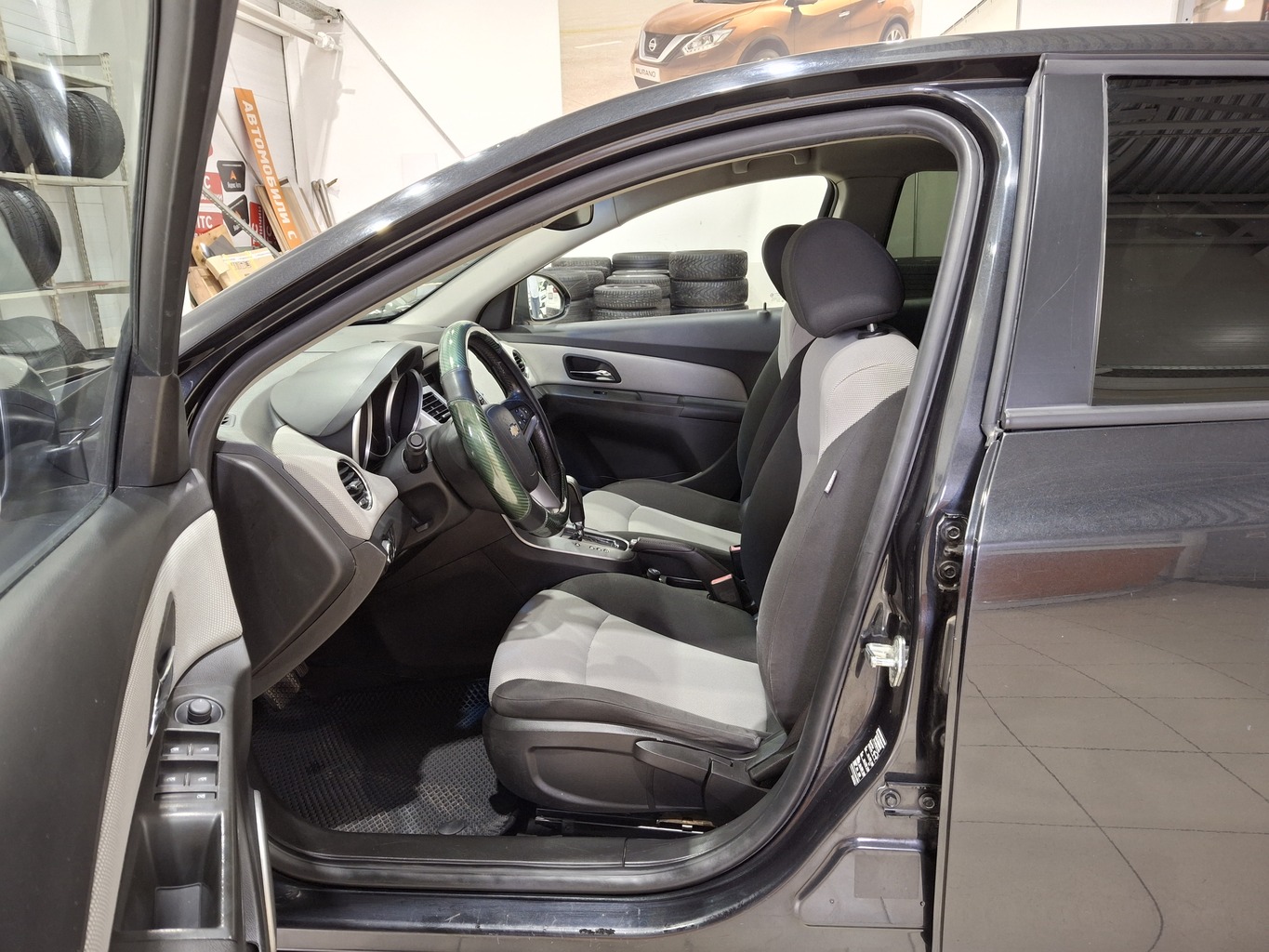 CHEVROLET CRUZE