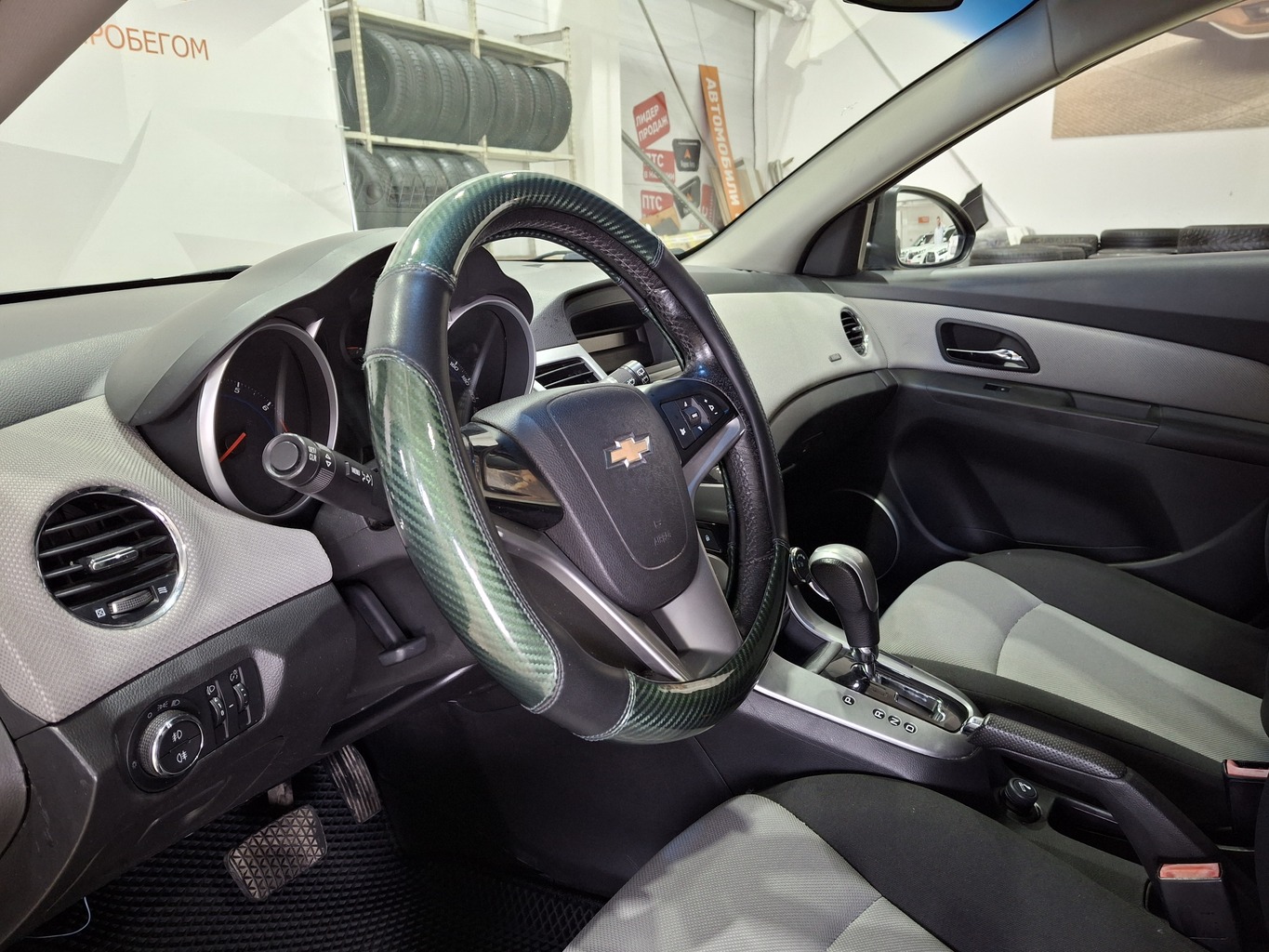 CHEVROLET CRUZE