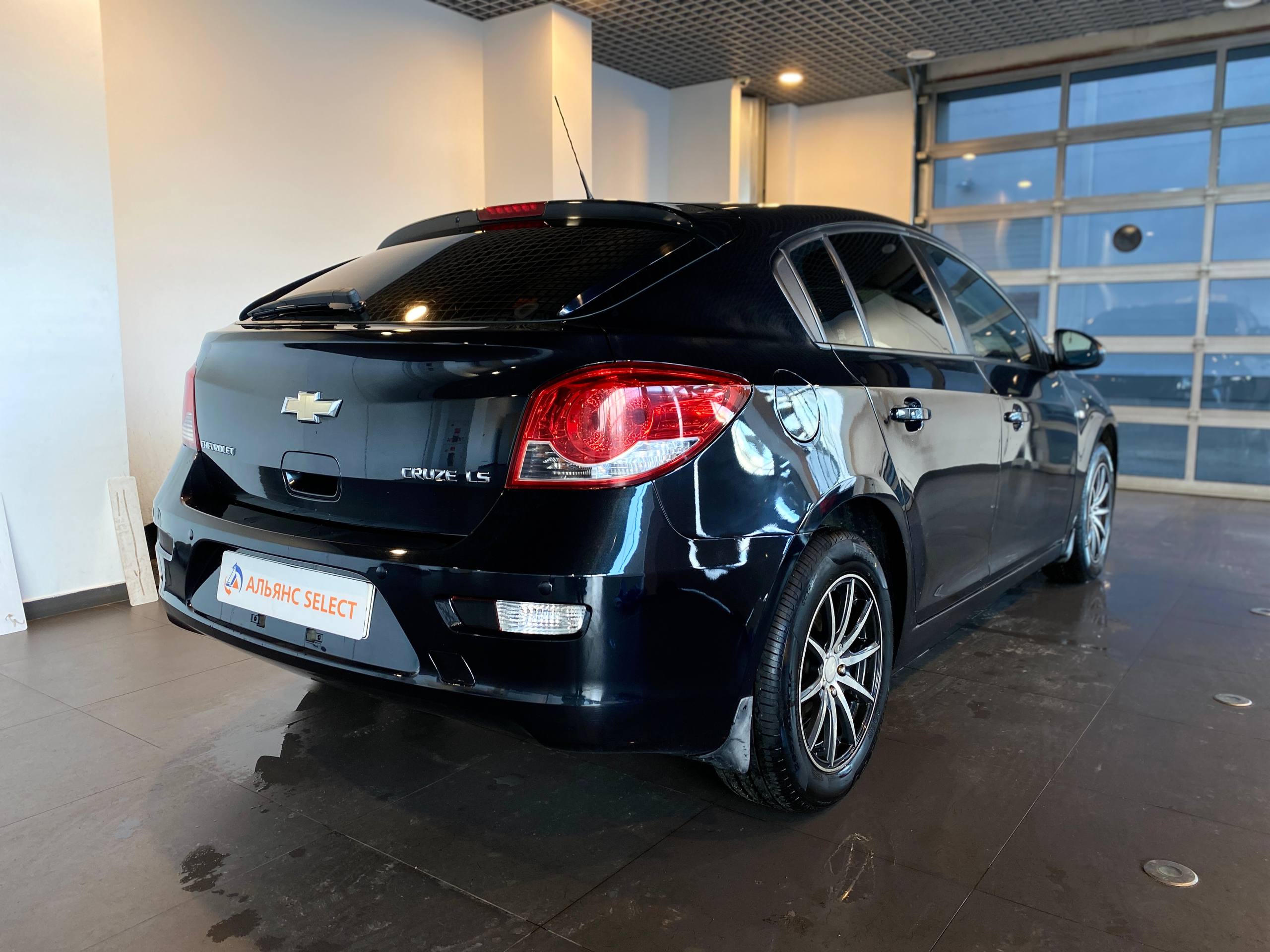 CHEVROLET CRUZE
