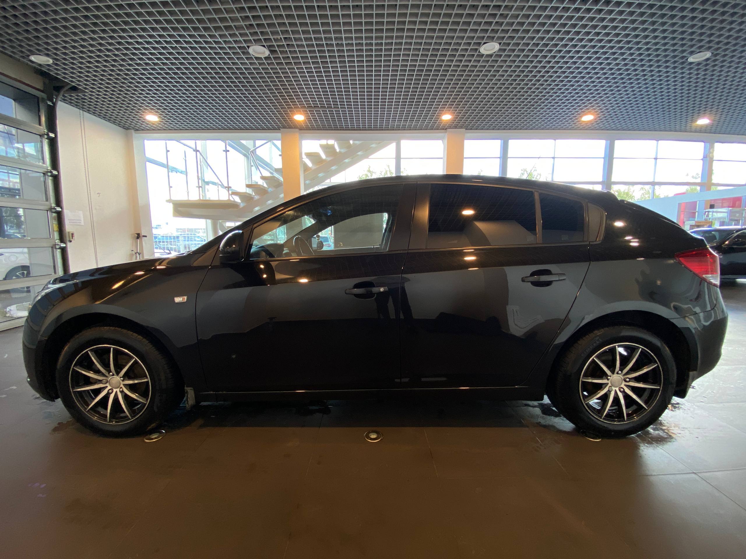 CHEVROLET CRUZE