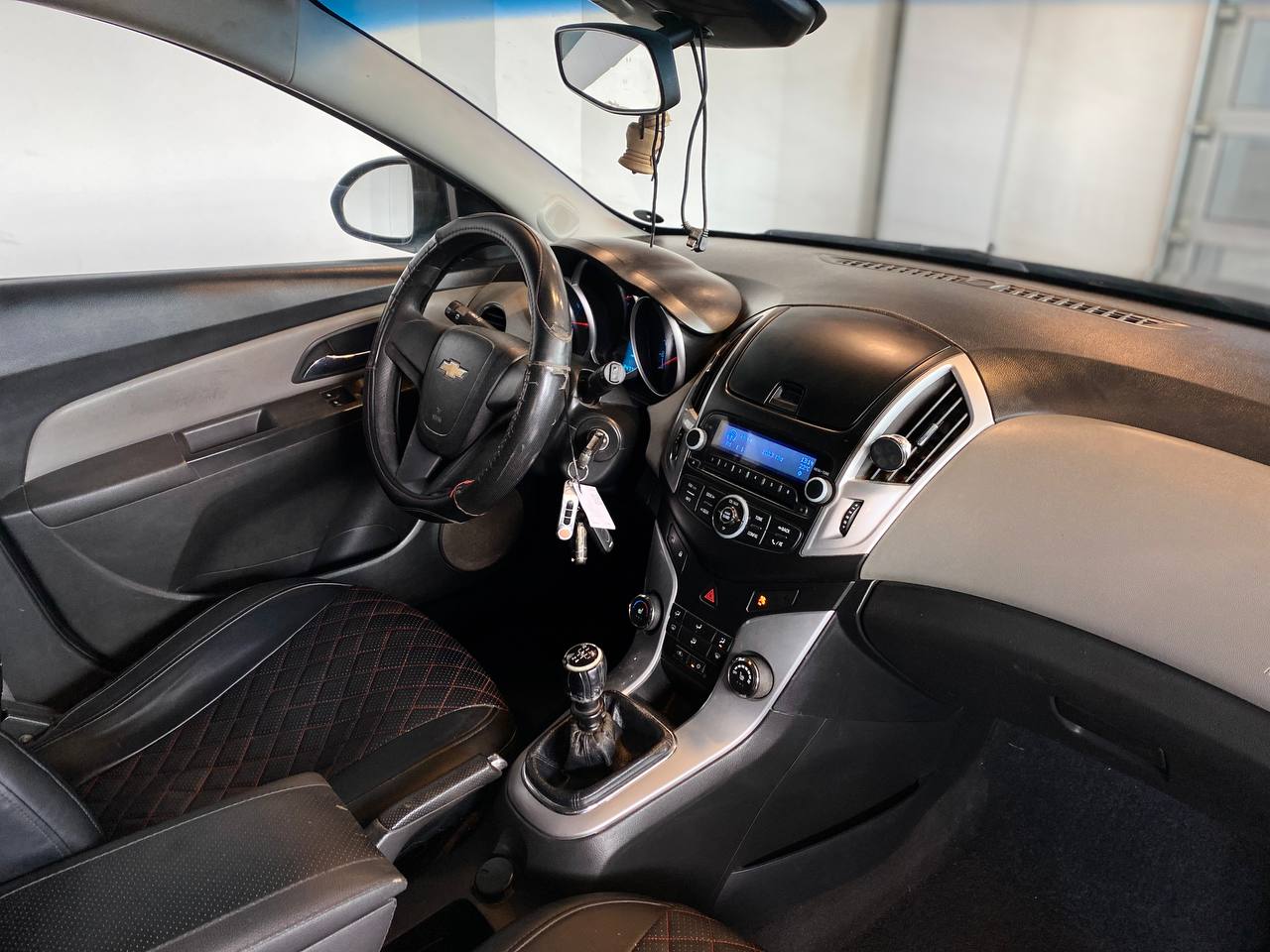 CHEVROLET CRUZE