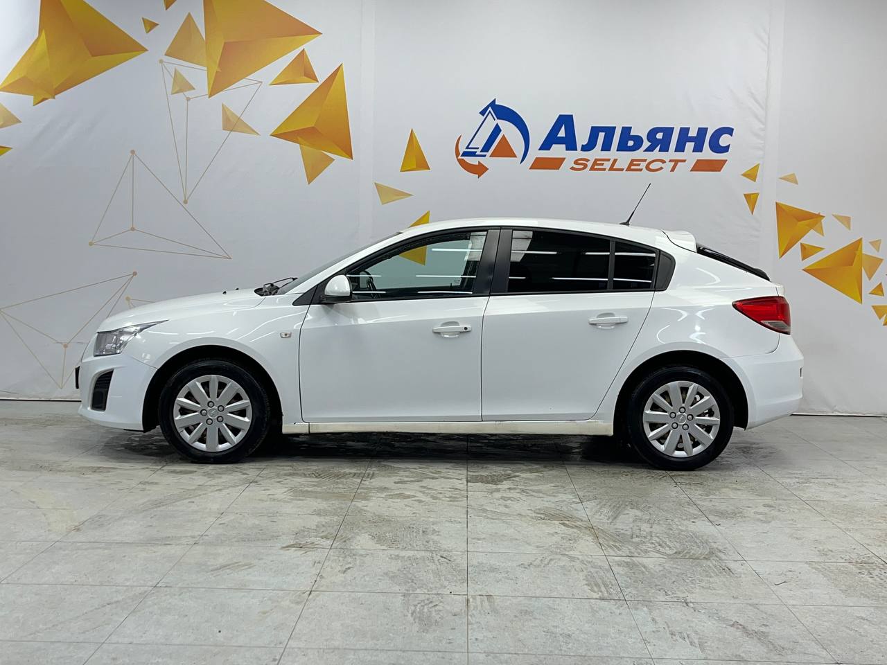 CHEVROLET CRUZE
