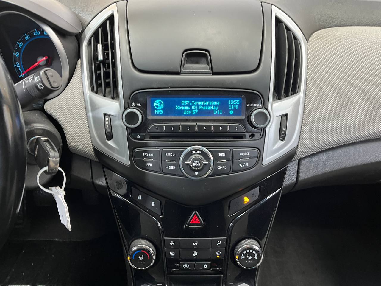 CHEVROLET CRUZE