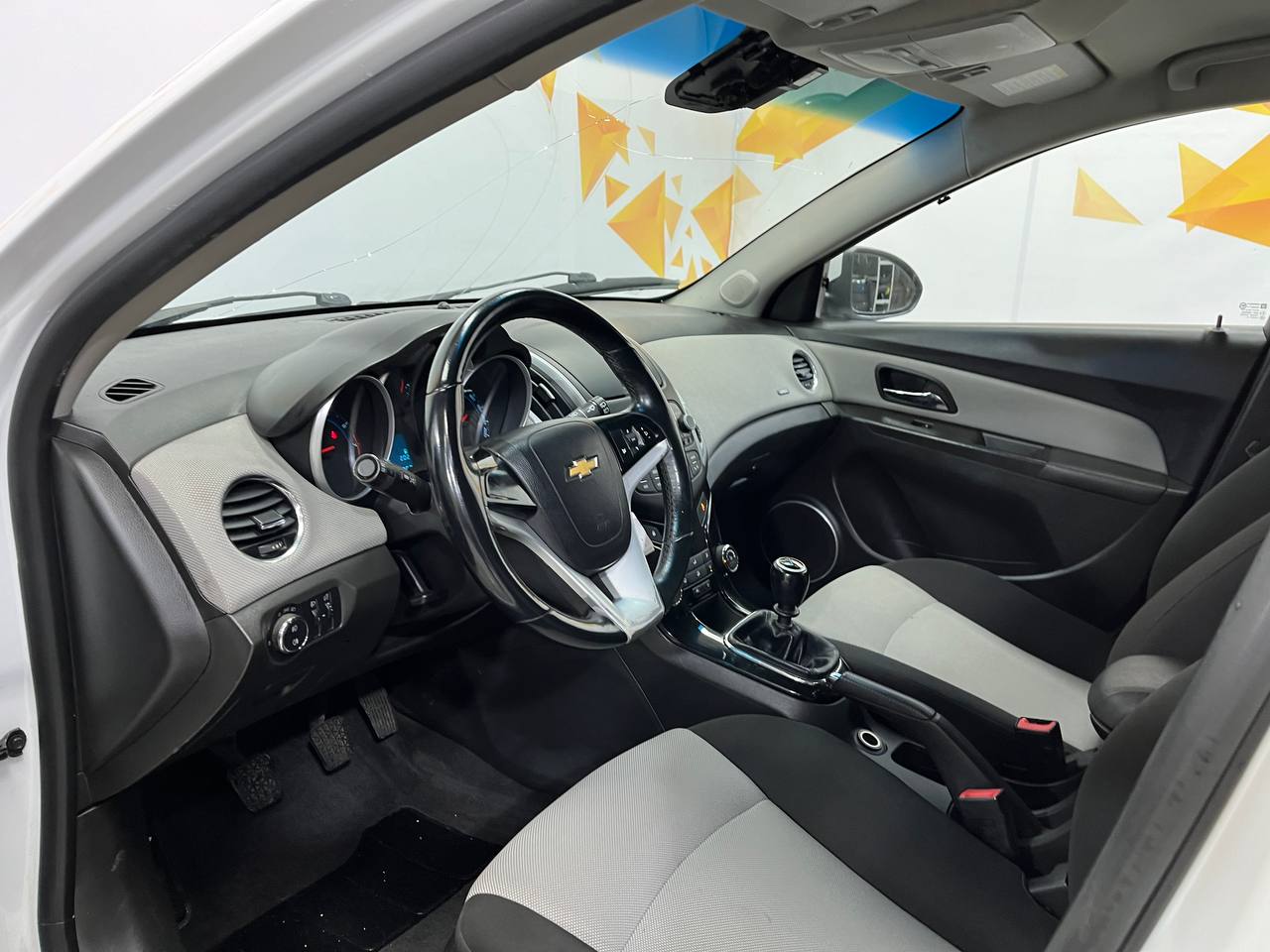 CHEVROLET CRUZE
