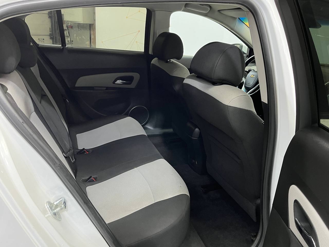 CHEVROLET CRUZE