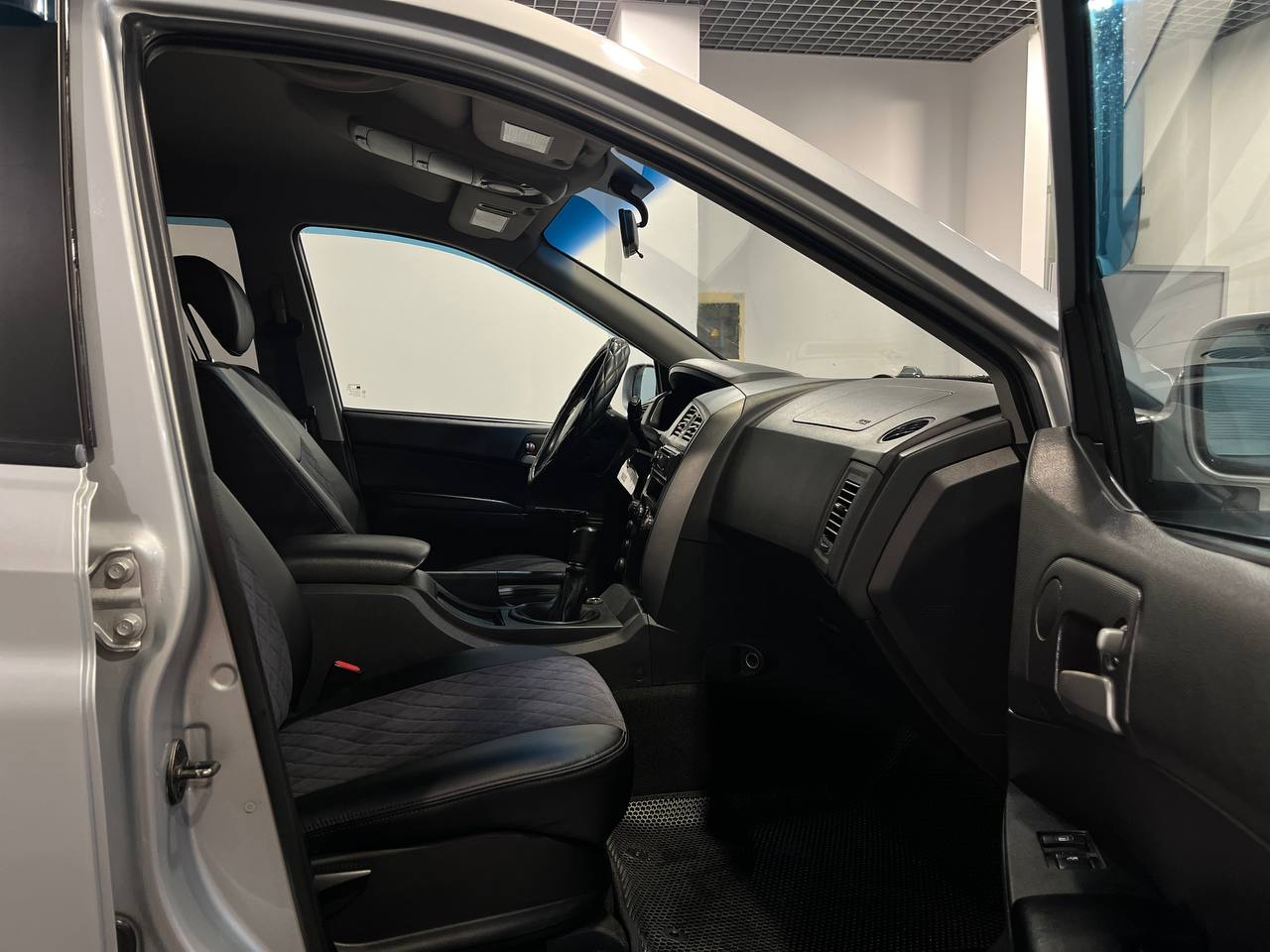 SSANGYONG KYRON
