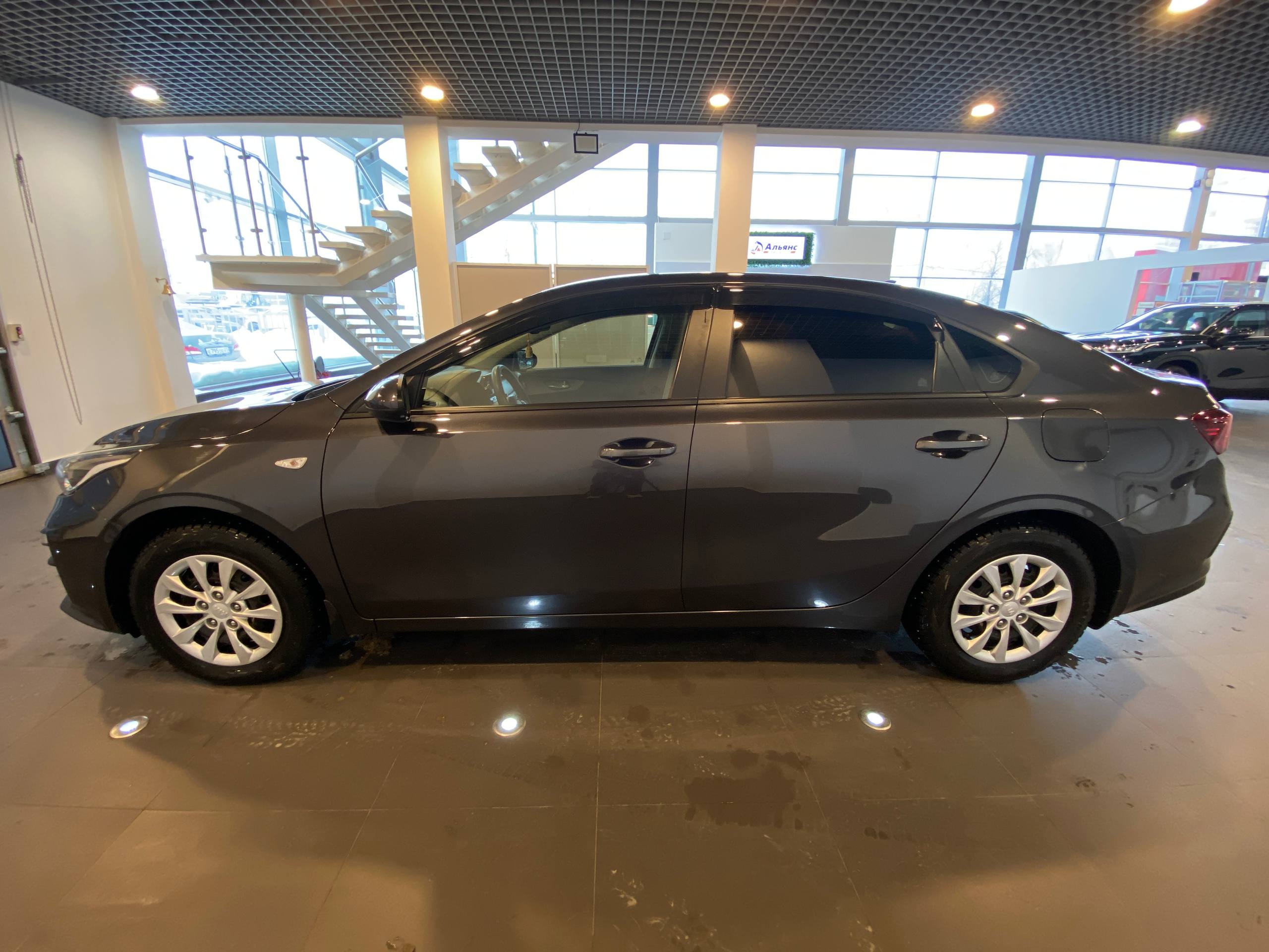 KIA CERATO