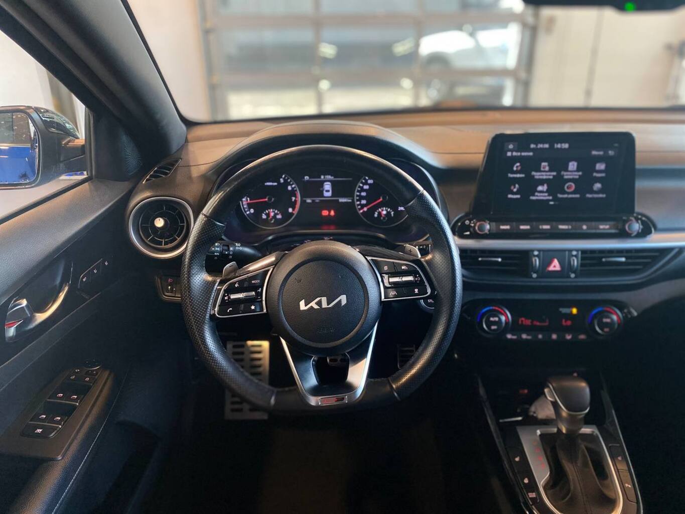 KIA CERATO