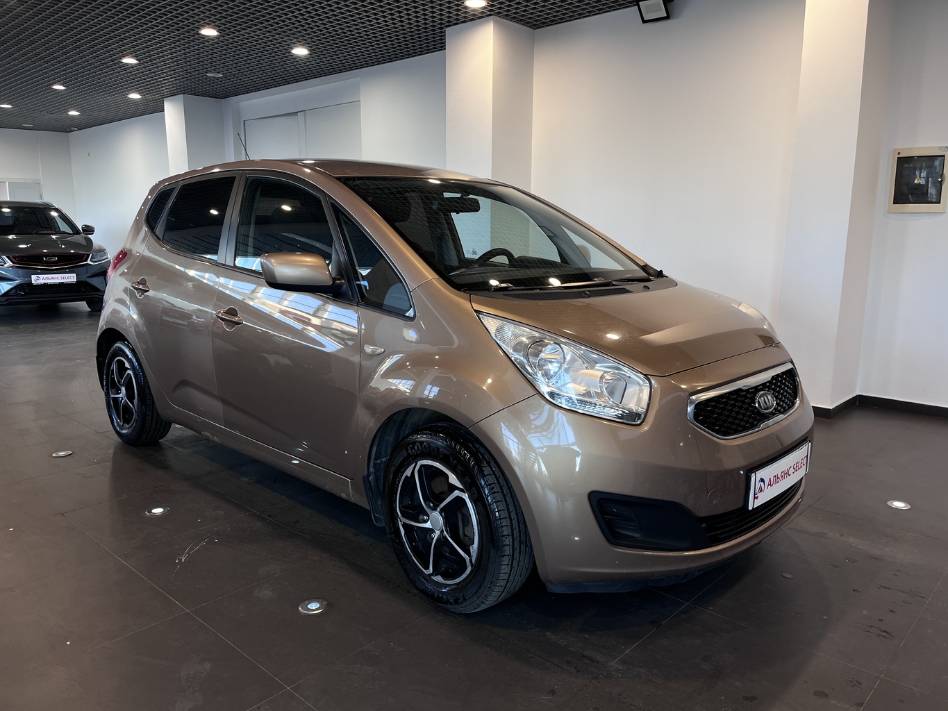 KIA VENGA