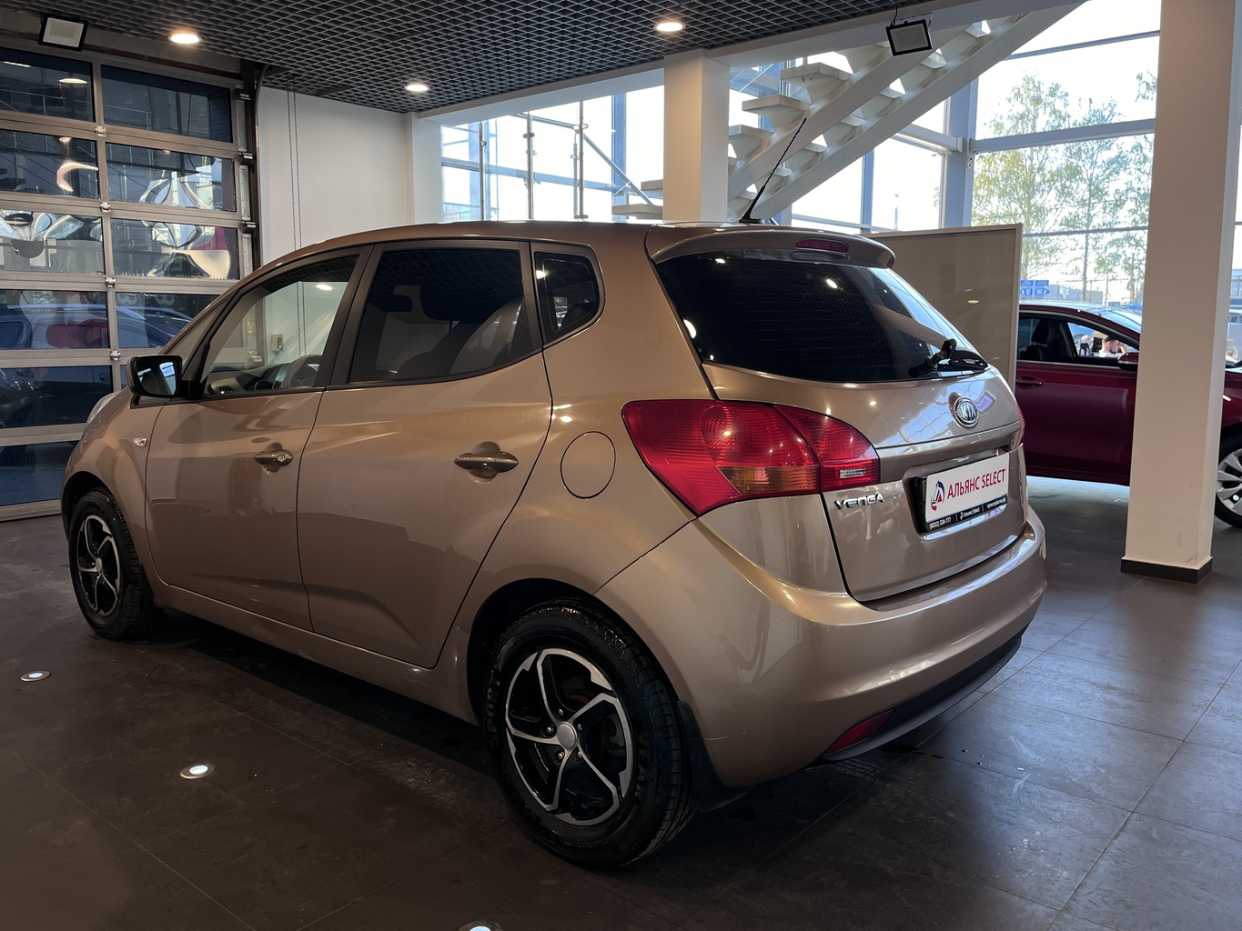 KIA VENGA