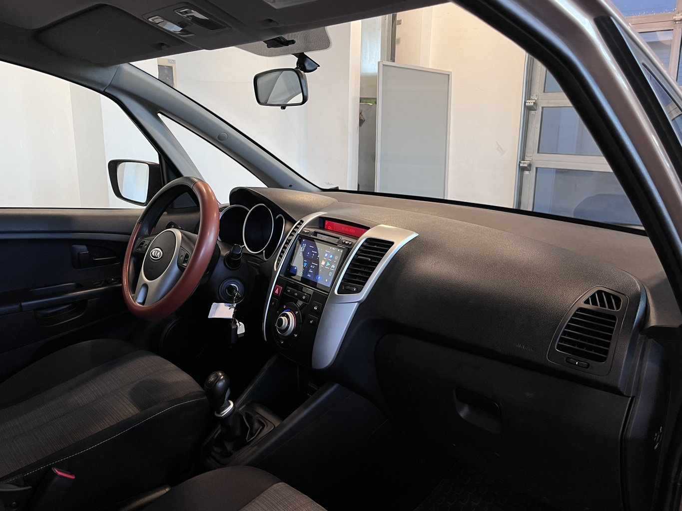 KIA VENGA