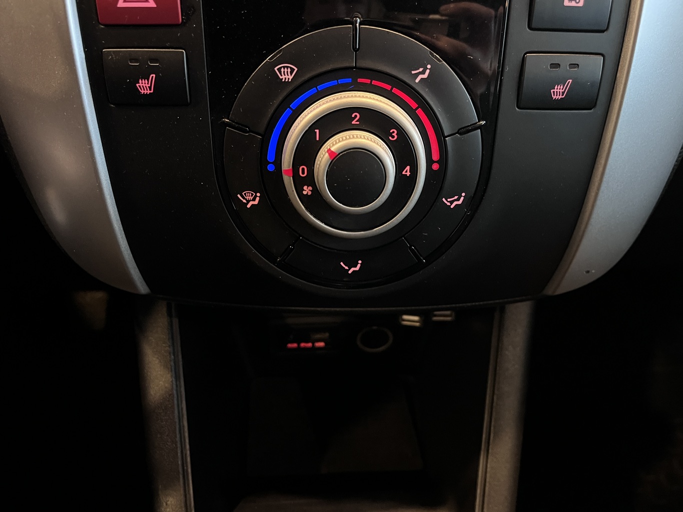 KIA VENGA