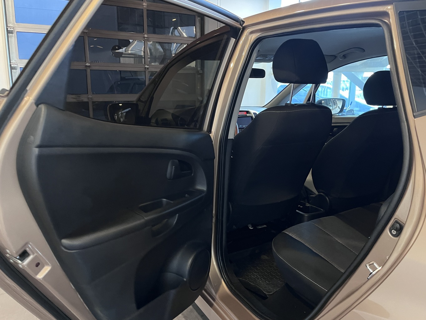 KIA VENGA
