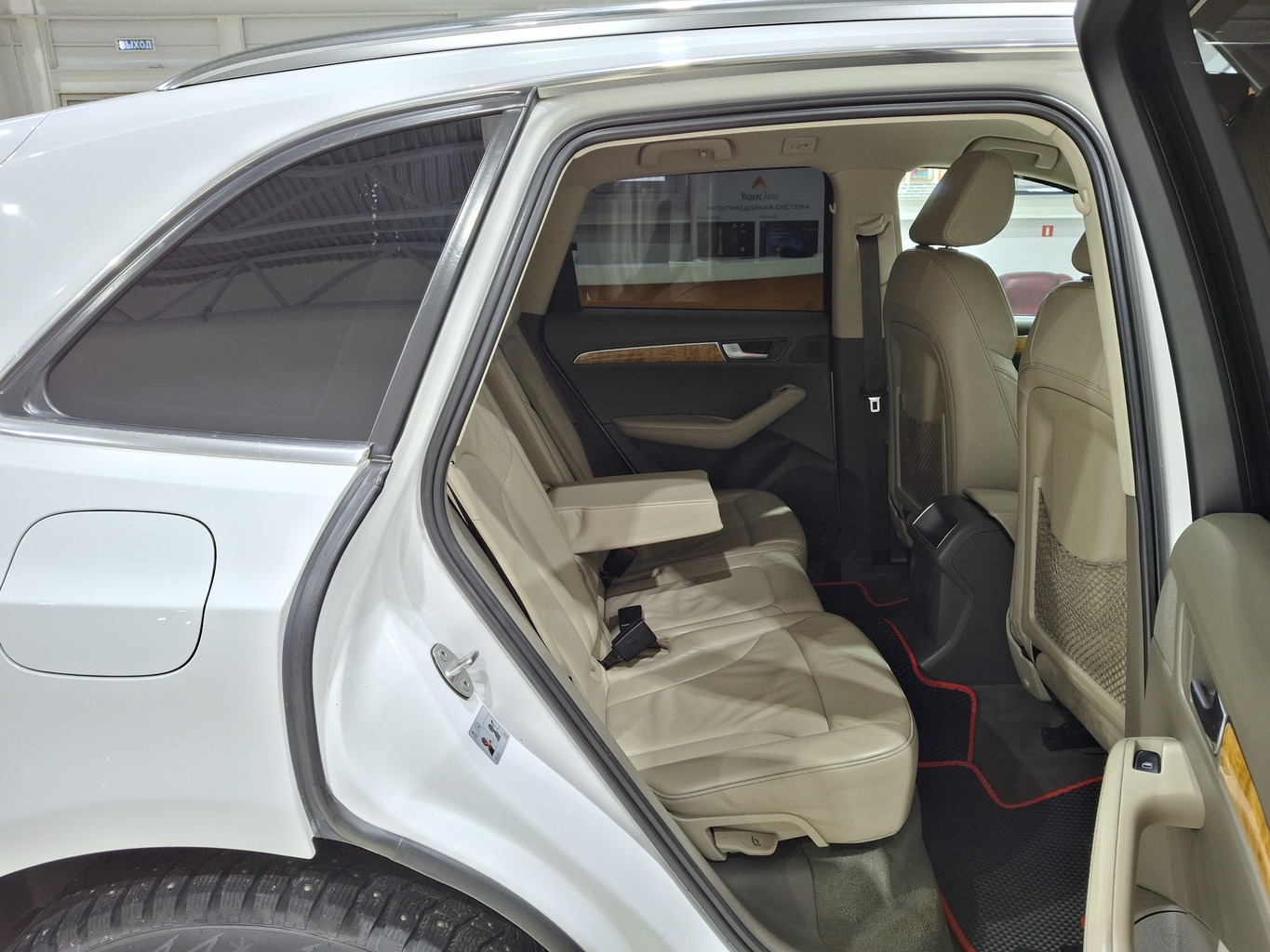 AUDI Q5