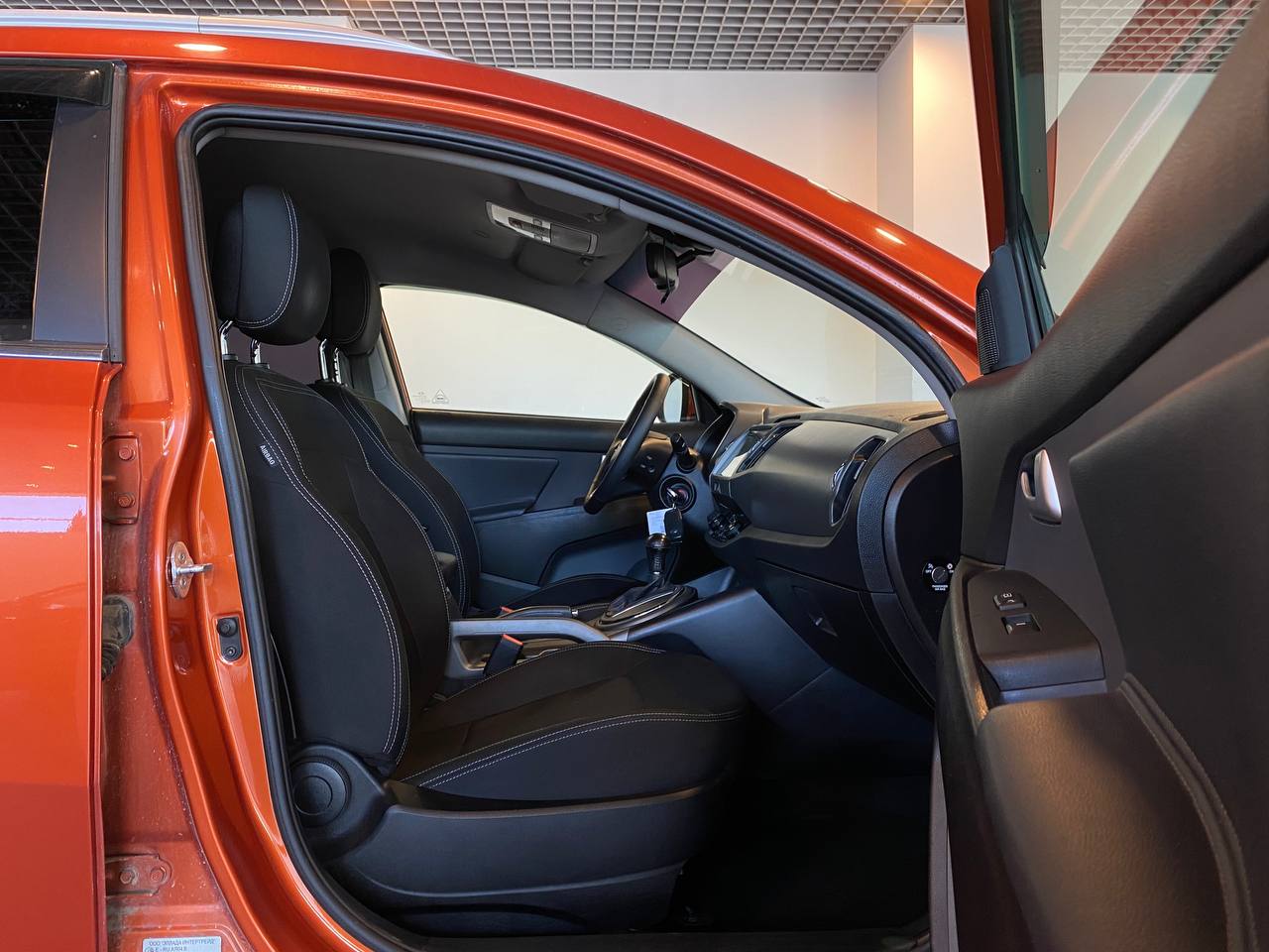 KIA SPORTAGE S