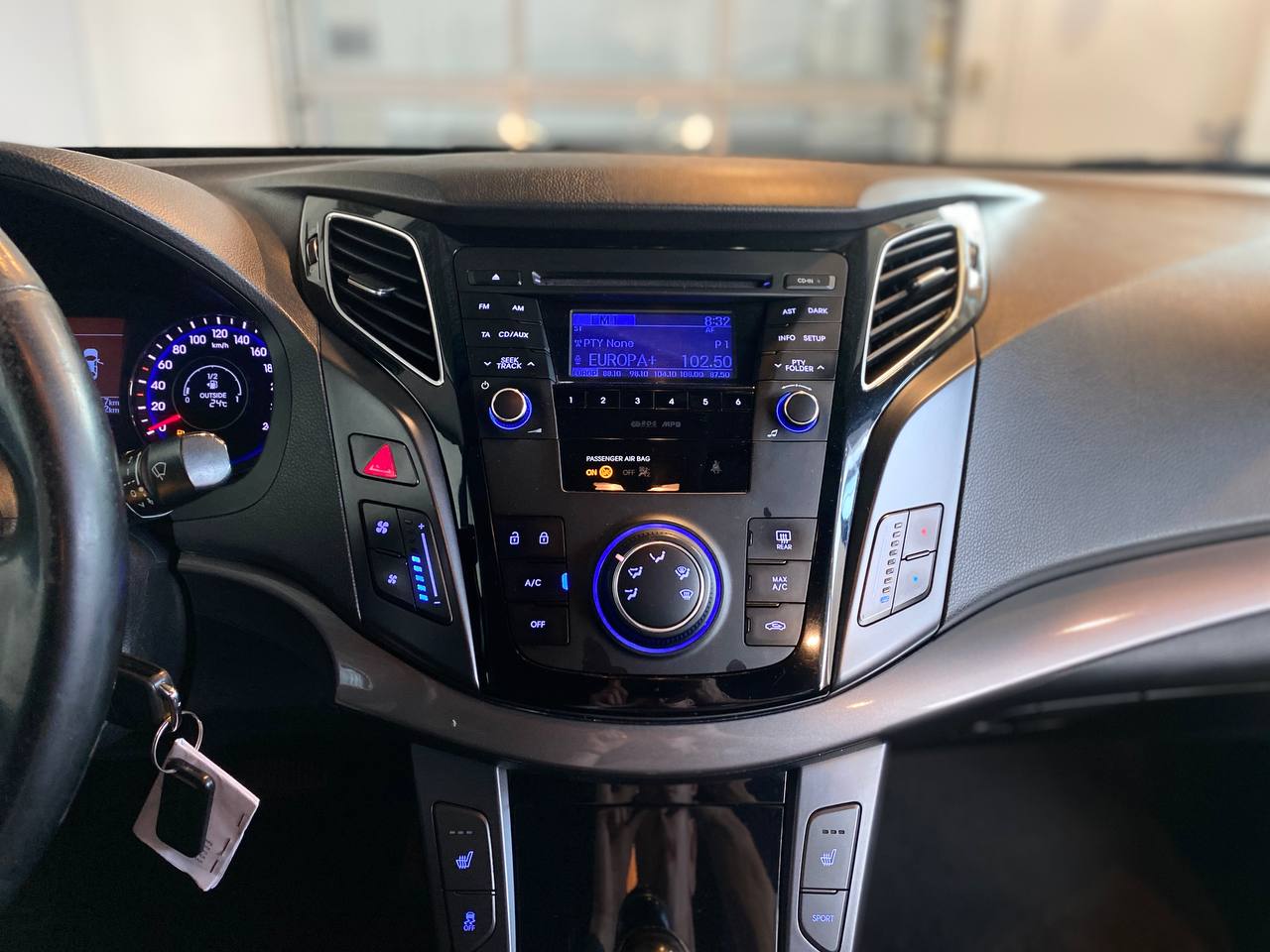 HYUNDAI I40