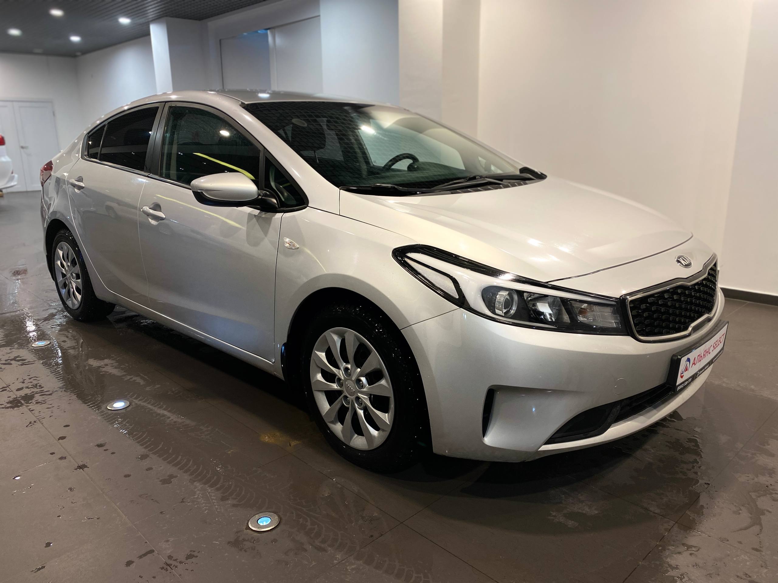 KIA CERATO