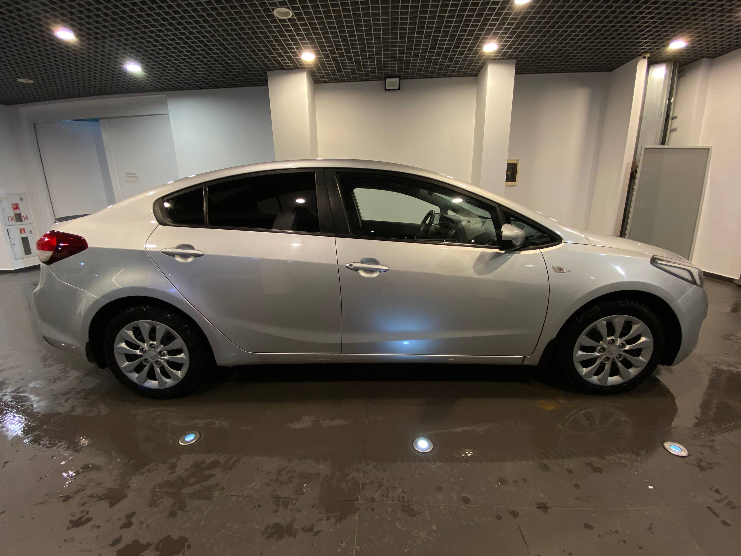 KIA CERATO