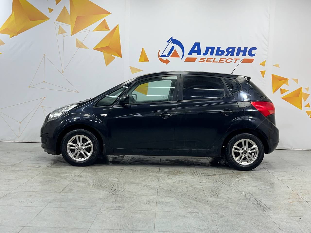 KIA VENGA