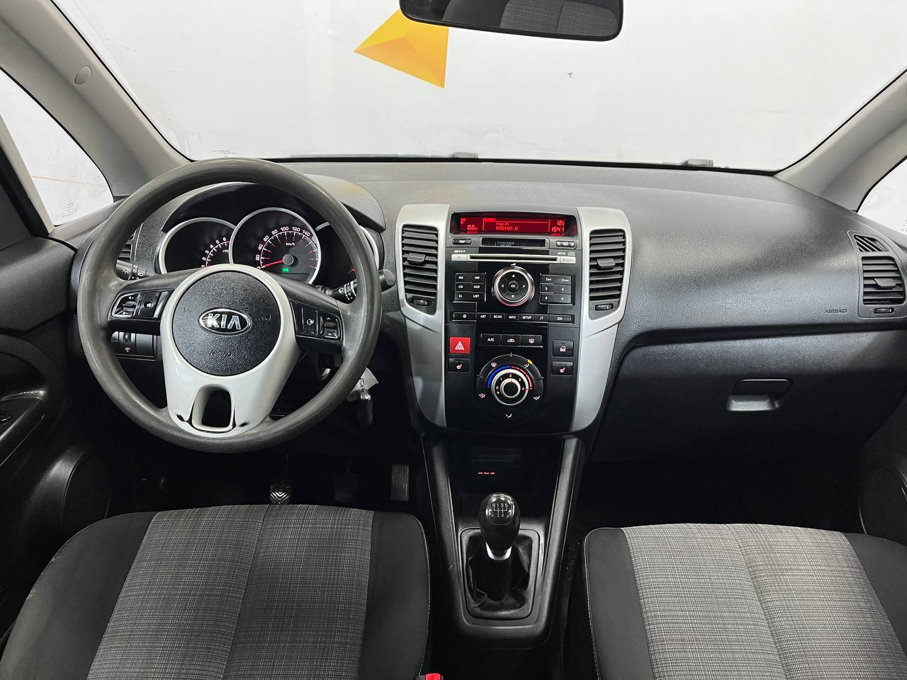 KIA VENGA
