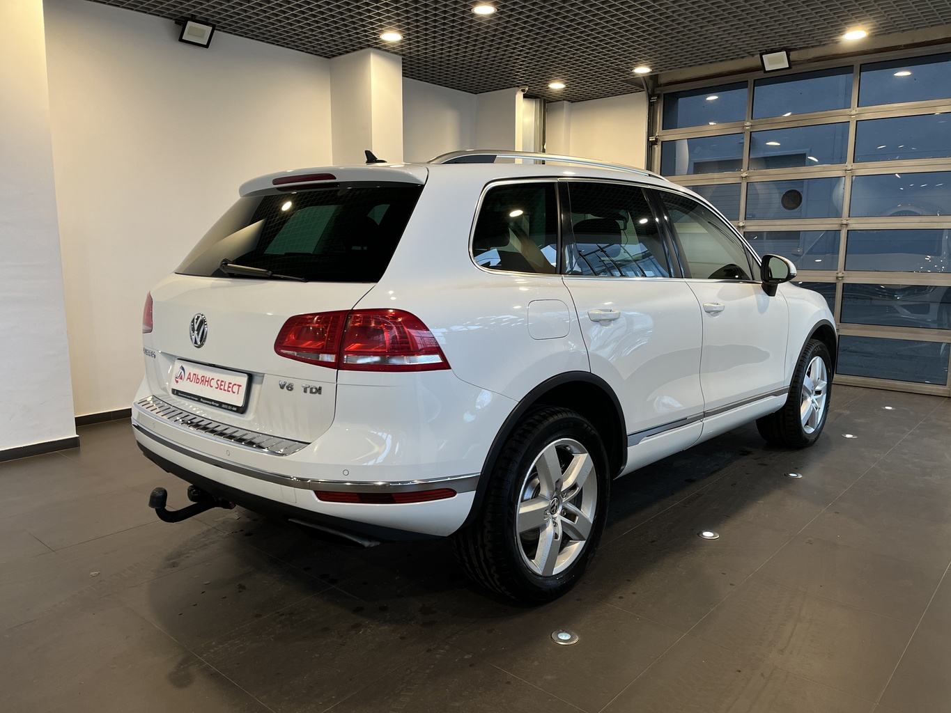 VOLKSWAGEN TOUAREG