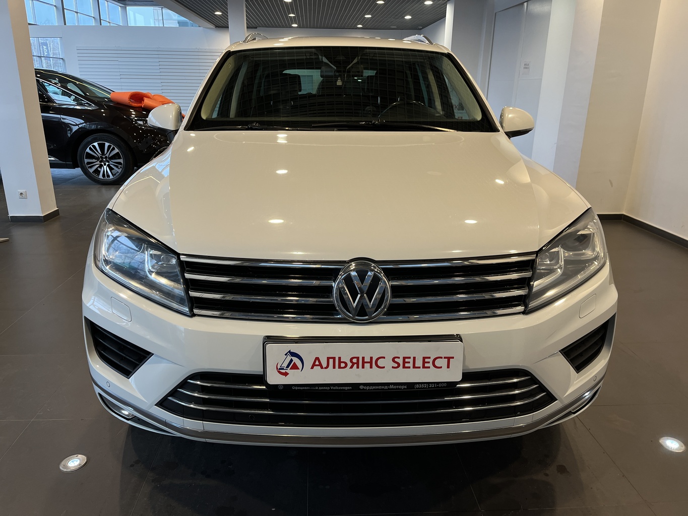 VOLKSWAGEN TOUAREG