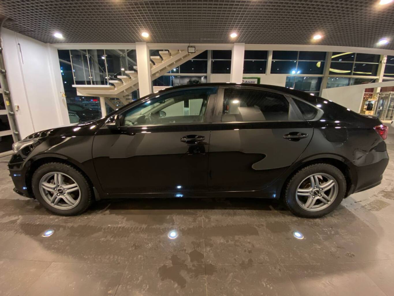 KIA CERATO