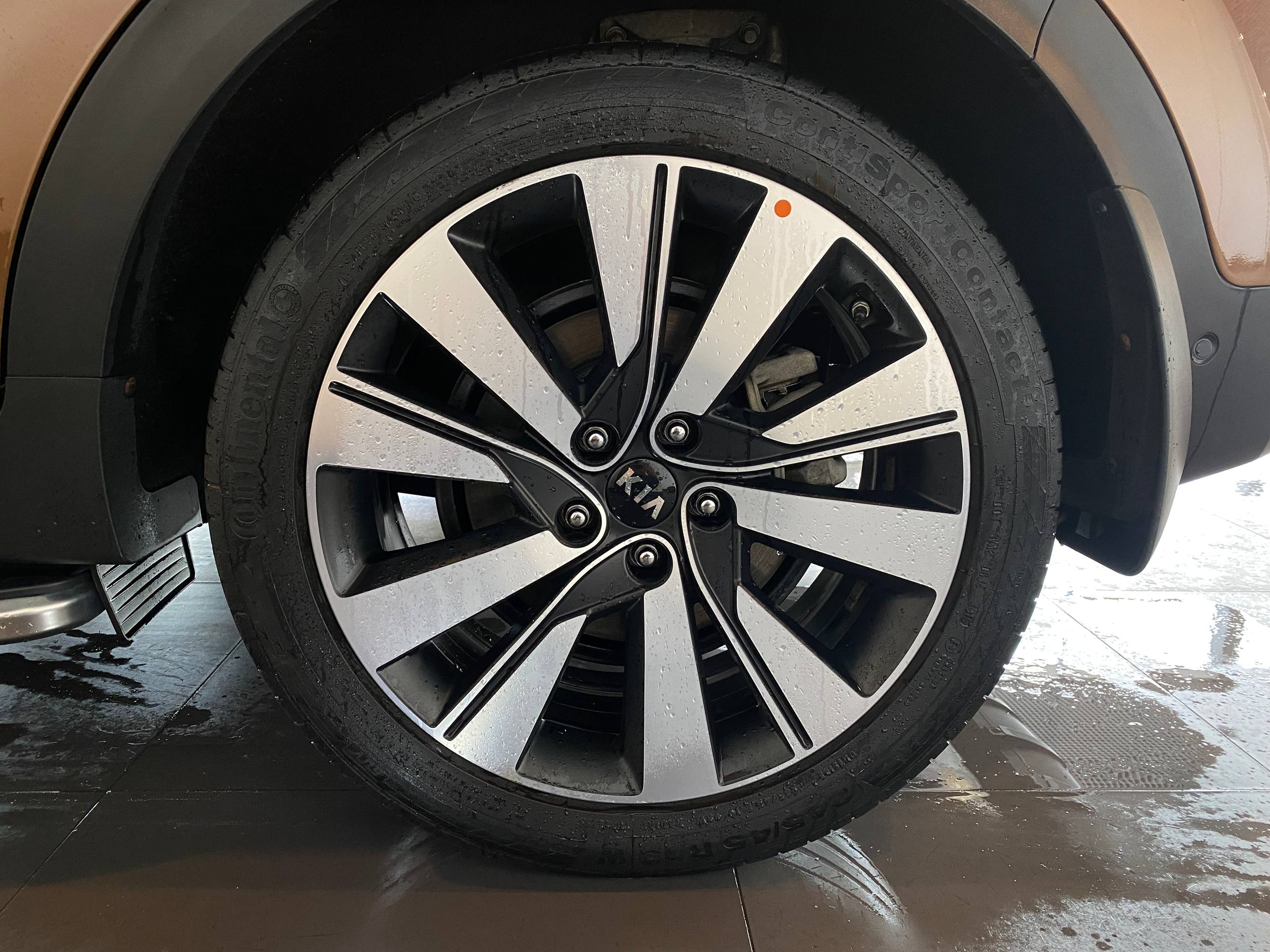 KIA SPORTAGE S