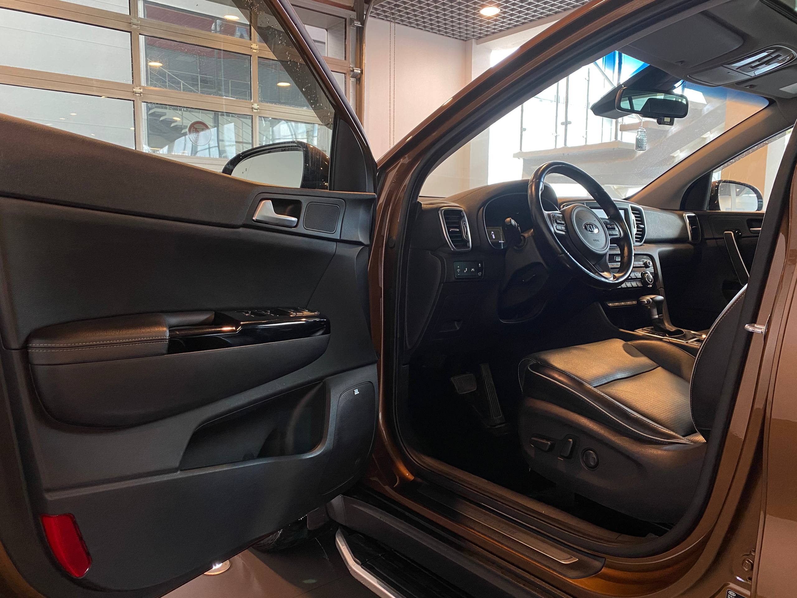 KIA SPORTAGE S