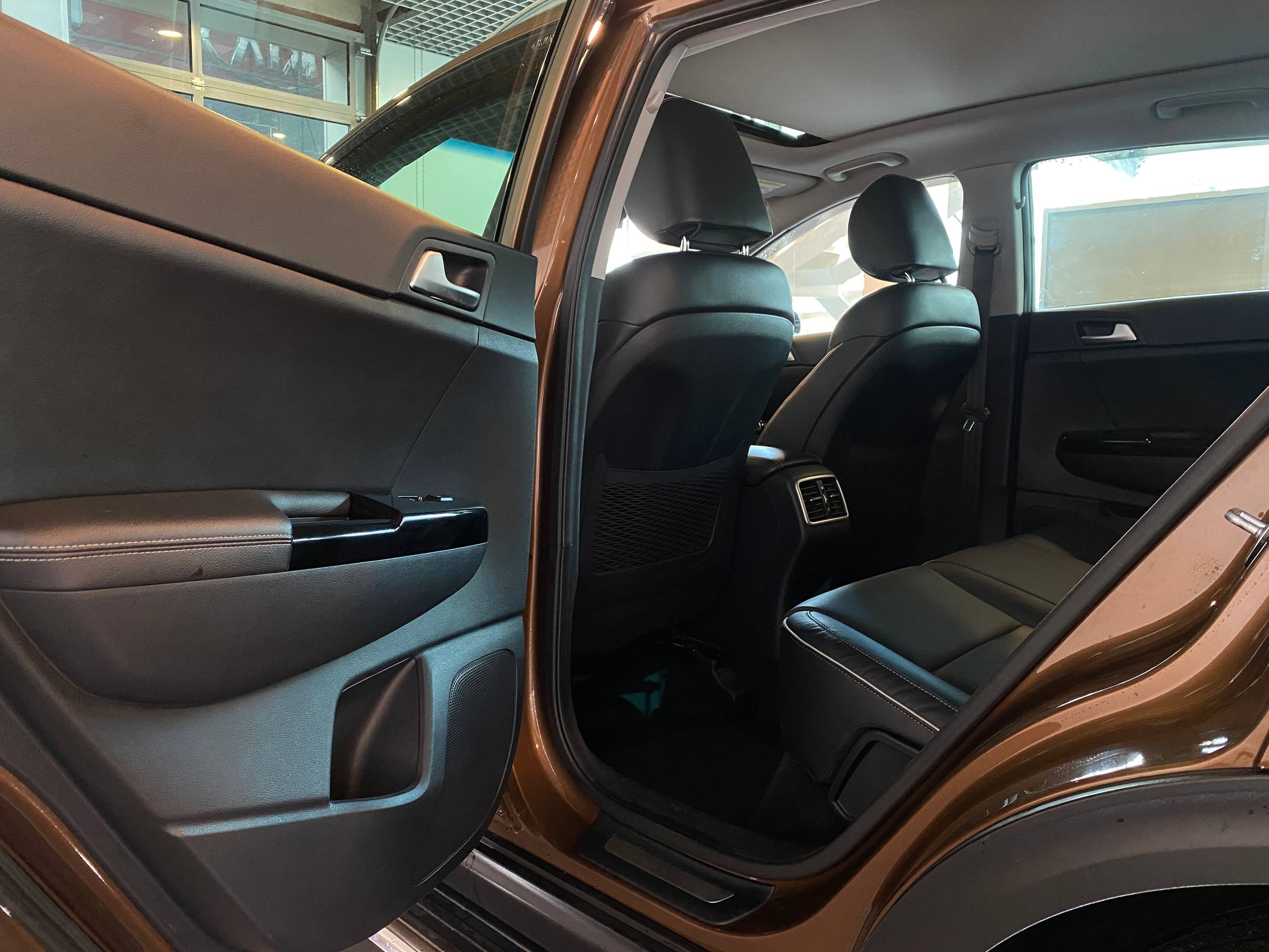 KIA SPORTAGE S