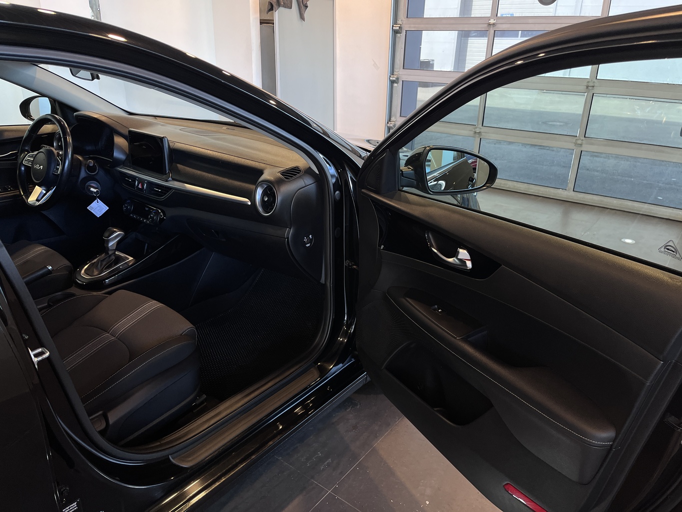 KIA CERATO