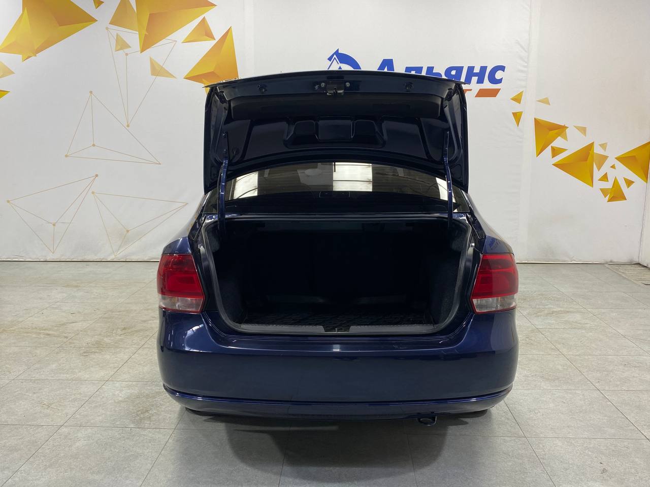 VOLKSWAGEN ФОЛЬКСВАГЕН