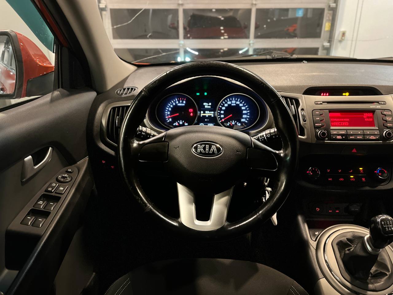 KIA SPORTAGE
