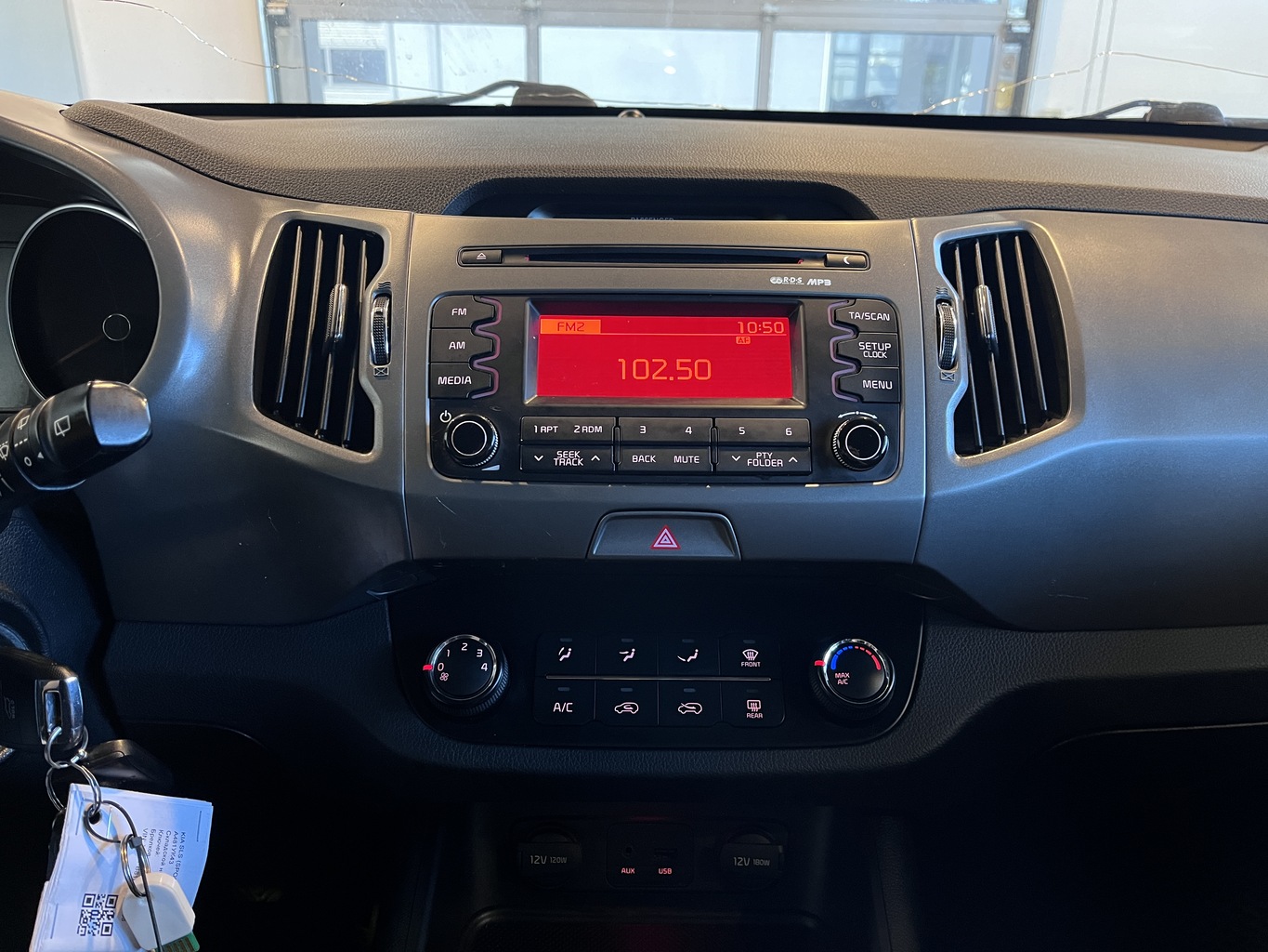 KIA SPORTAGE