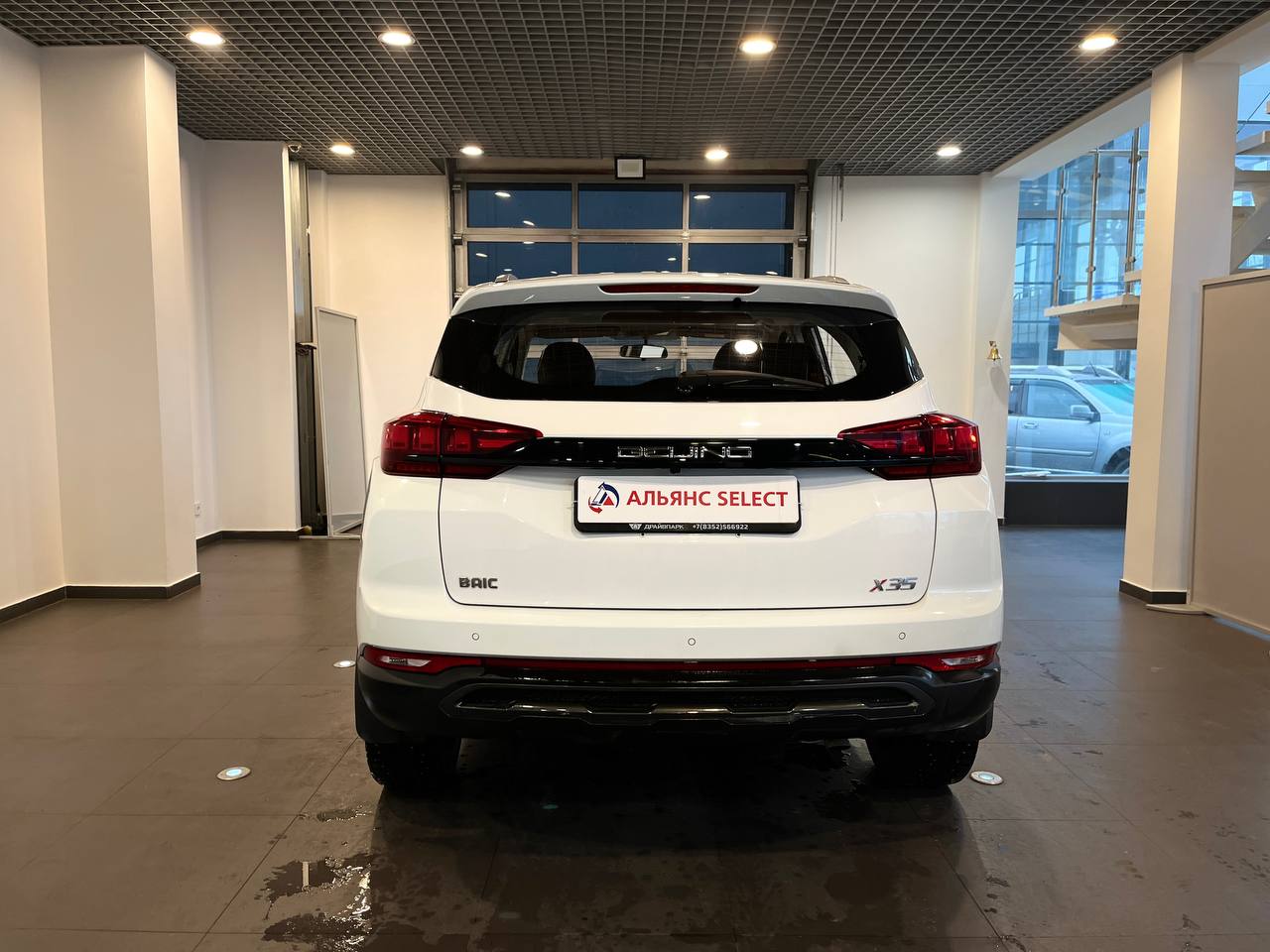 BAIC MOTOR X35