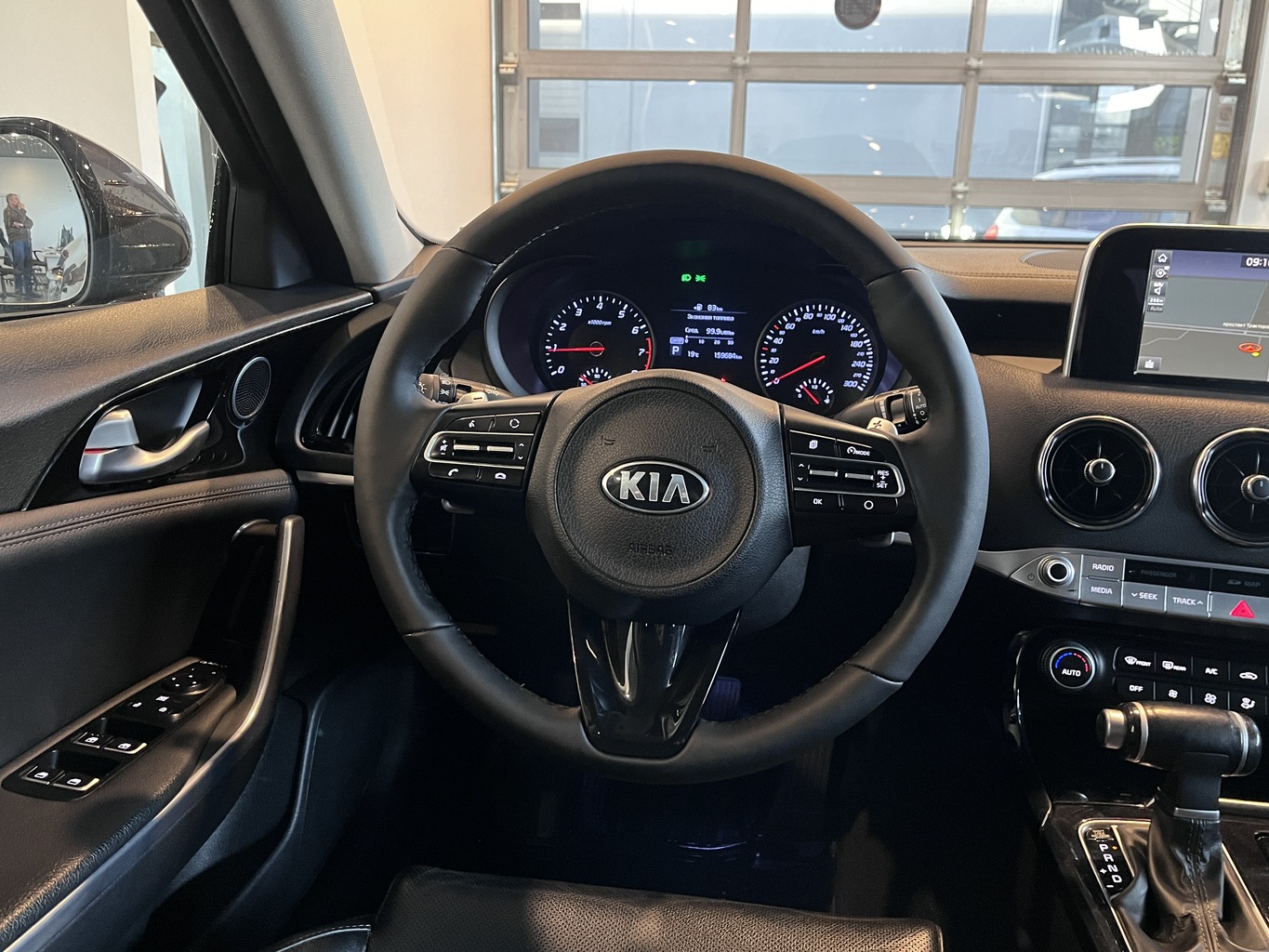 KIA STINGER