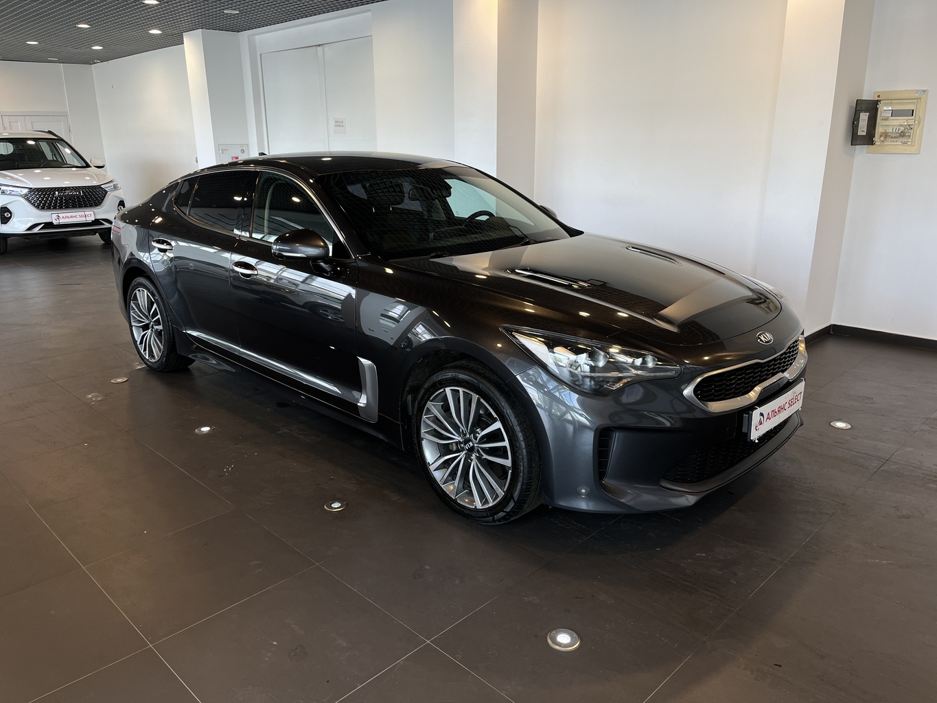 KIA STINGER