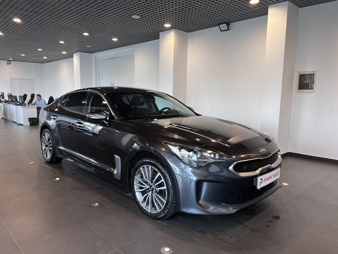 KIA STINGER