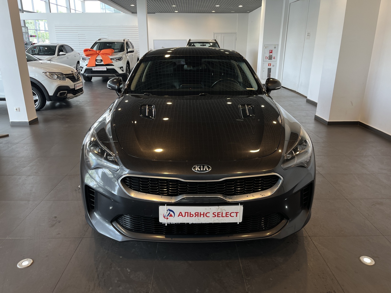 KIA STINGER
