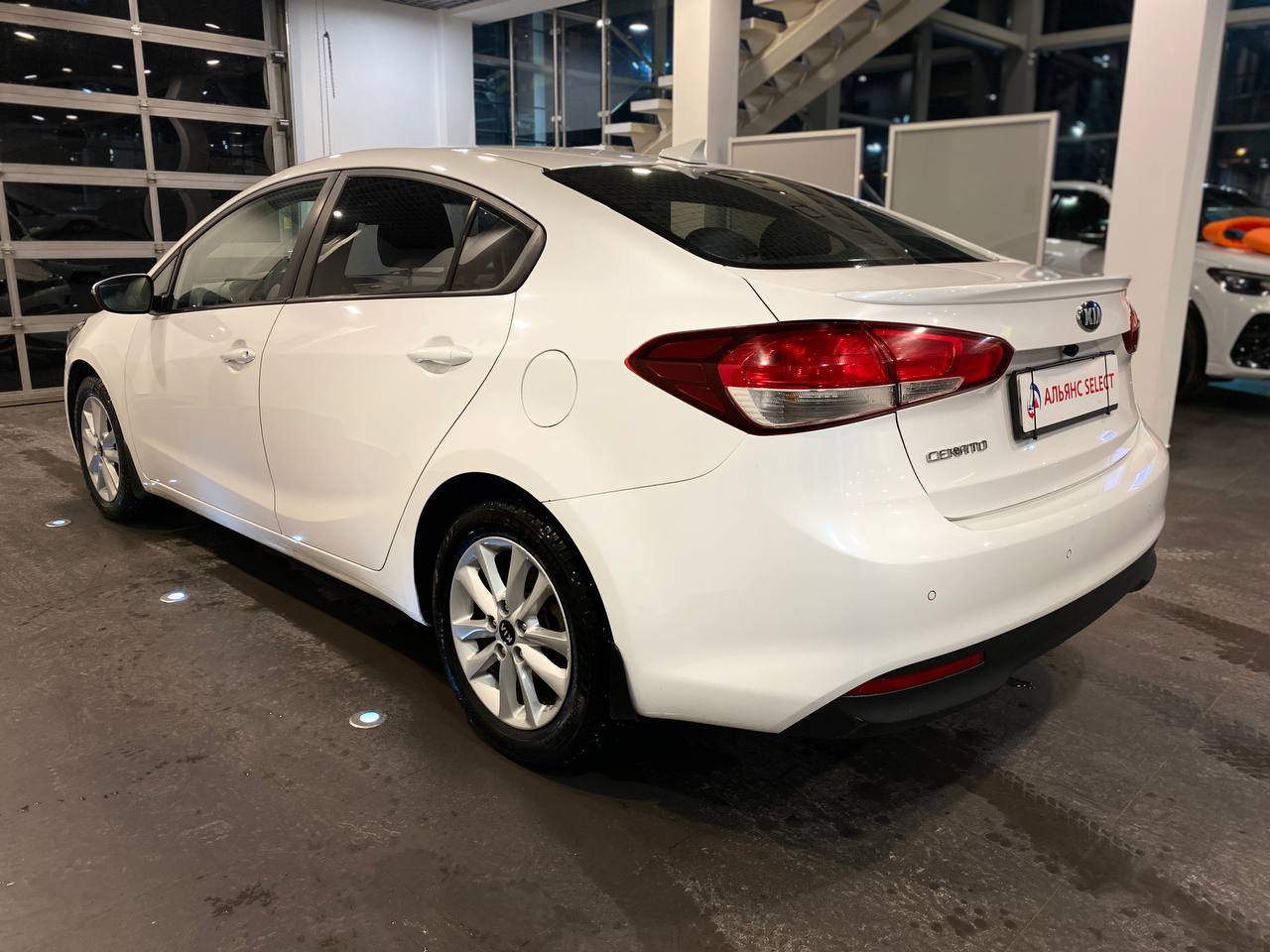 KIA CERATO